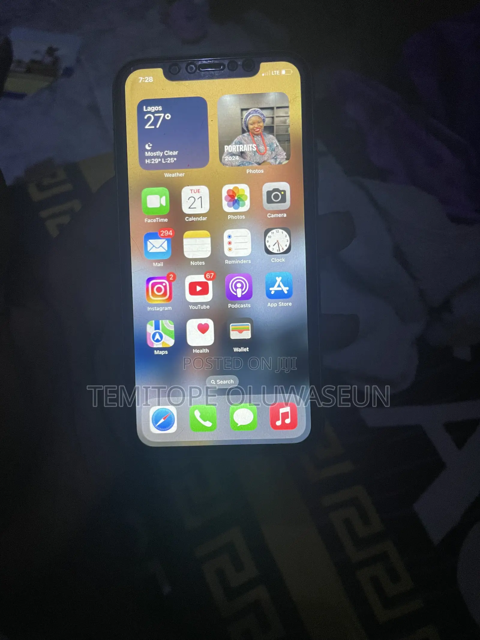 Apple iPhone 11 64 GB Gray