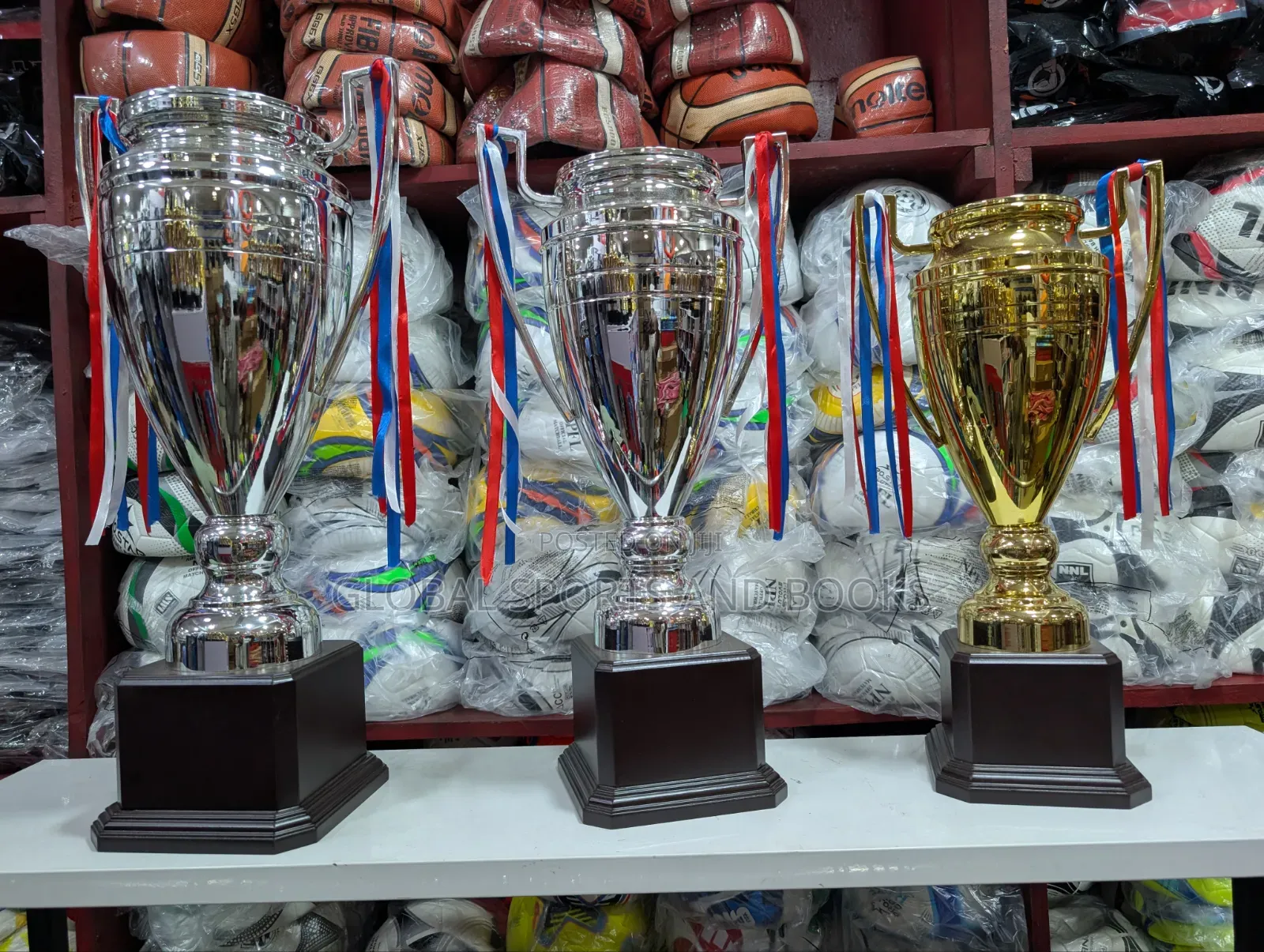Giant Trophy