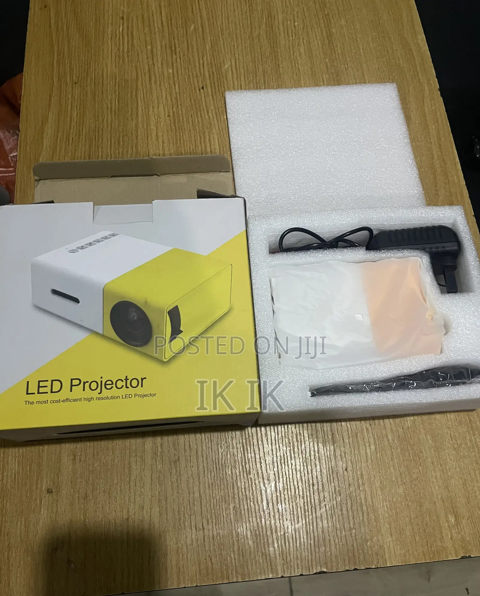 LED Projector