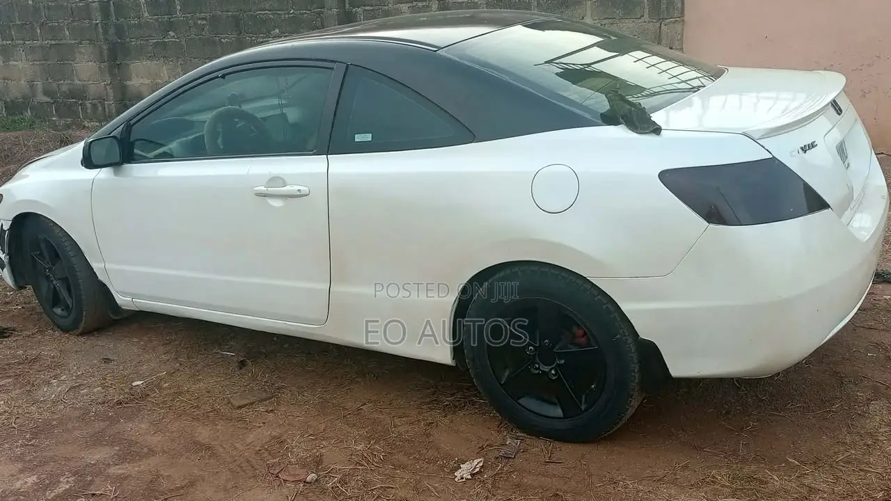Honda Civic 2006 White