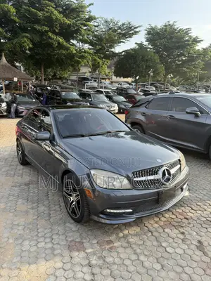 Mercedes-Benz C300 Sport Sedan AWD (3.0L 6cyl 7A) 2009 Gray
