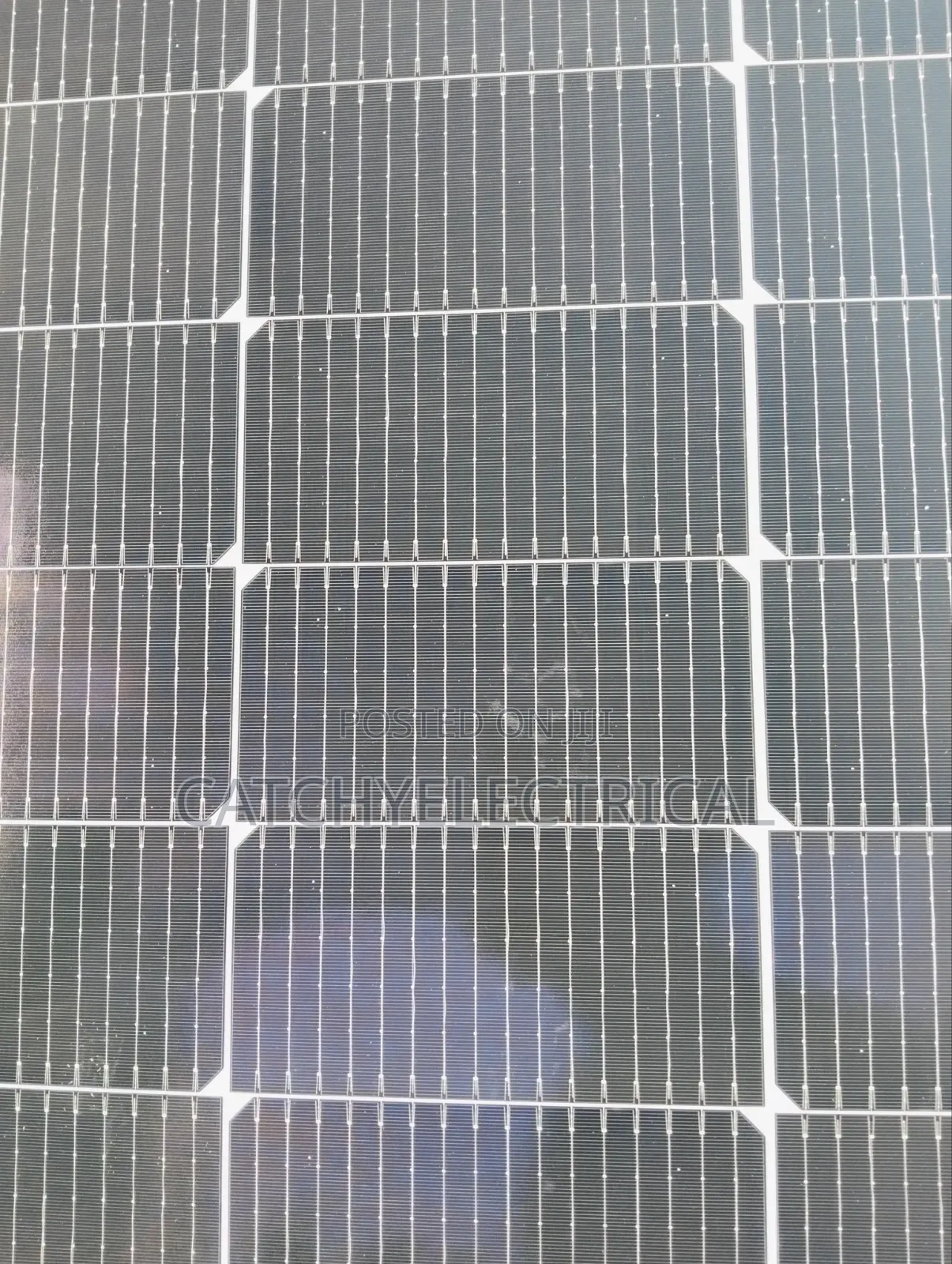 585W Bifacial Solar Panel