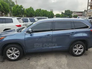 Hyundai Avante 2019 Blue