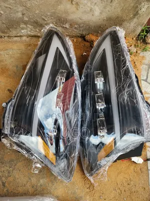 Headlamp for Lexus RX 330 2015