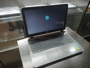 Laptop HP Pavilion 15 8GB Intel Core i5 SSD 256GB