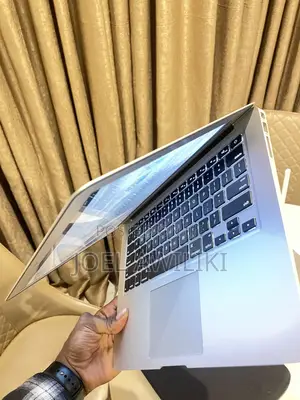 Laptop Apple MacBook Air 2013 4GB Intel Core i5 SSD 128GB