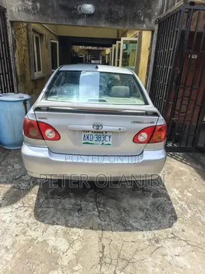 Toyota Corolla 2005 Silver