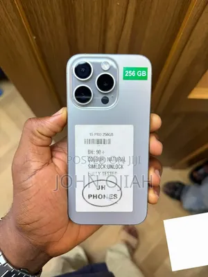 Apple iPhone 15 256 GB White