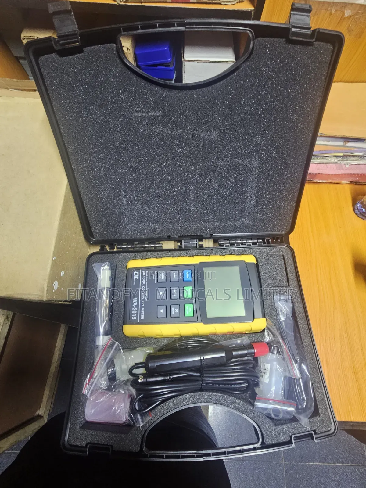 Multiple Parameters ( pH,ORP, CD/TDS,DO Meter)