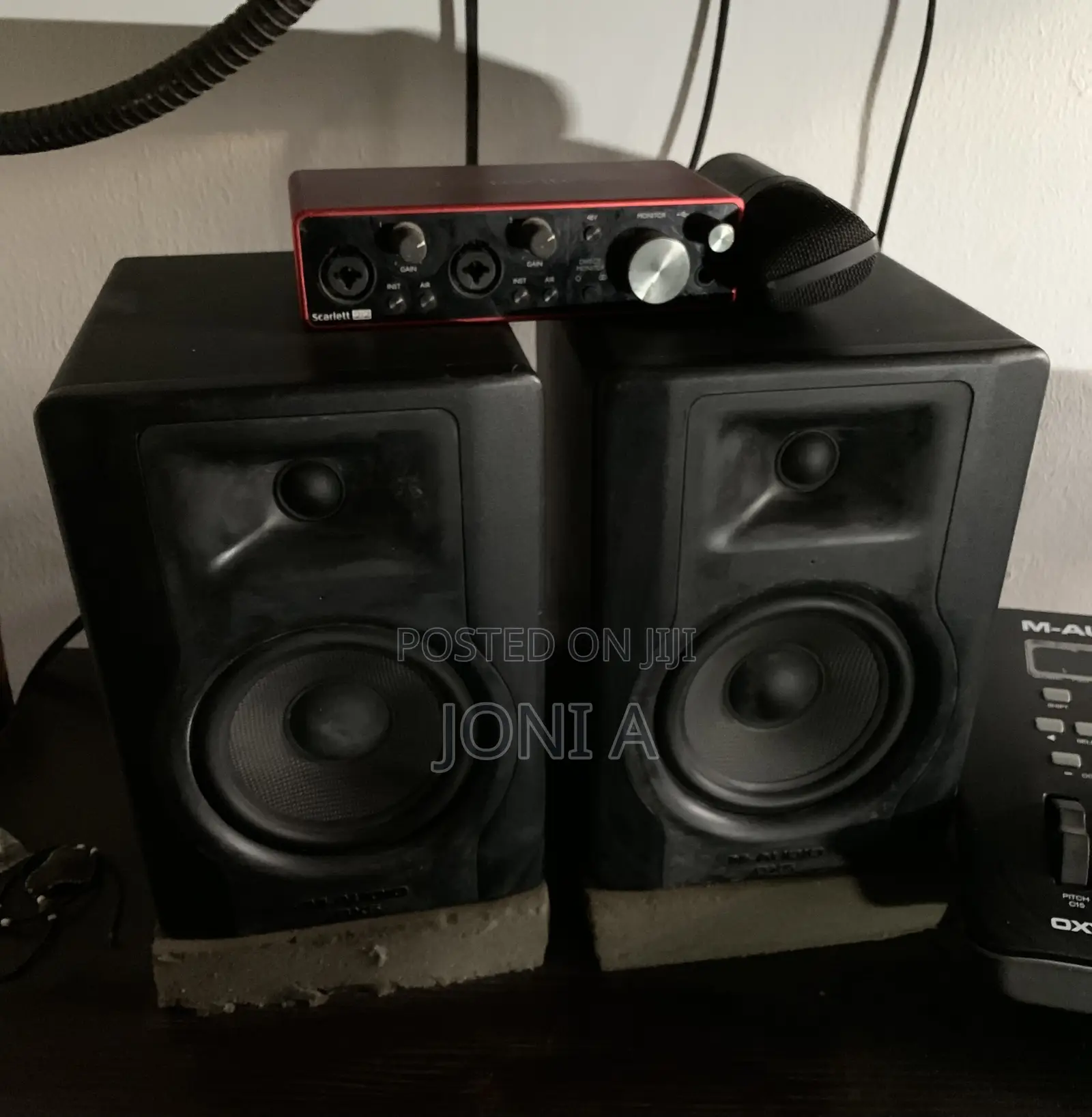 M Audio Bx5 Studio Monitors