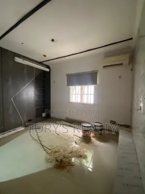 3bdrm Duplex in Lekki Phase 1 for rent