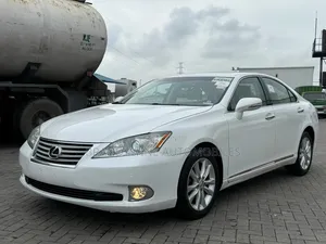 Lexus ES 350 2011 White