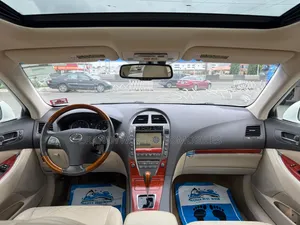Lexus ES 350 2011 White