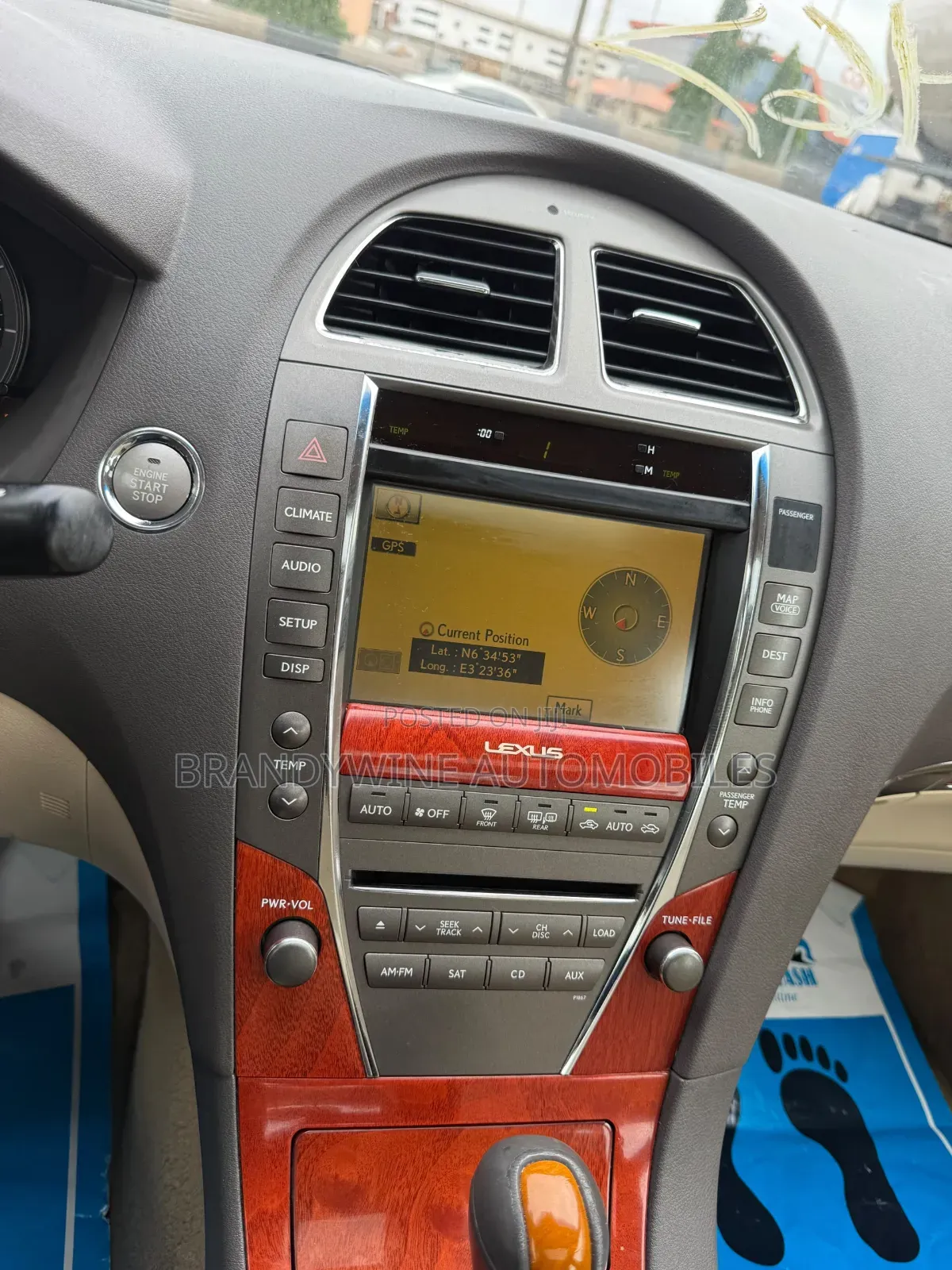 Lexus ES 350 2011 White
