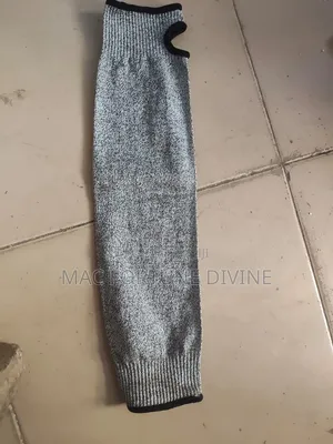 Gray Popetpop Brand Cut-Resistant Arm Sleeve [12K a Pair]