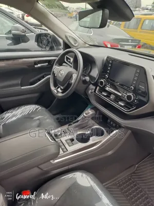 Toyota Highlander 2021 Black