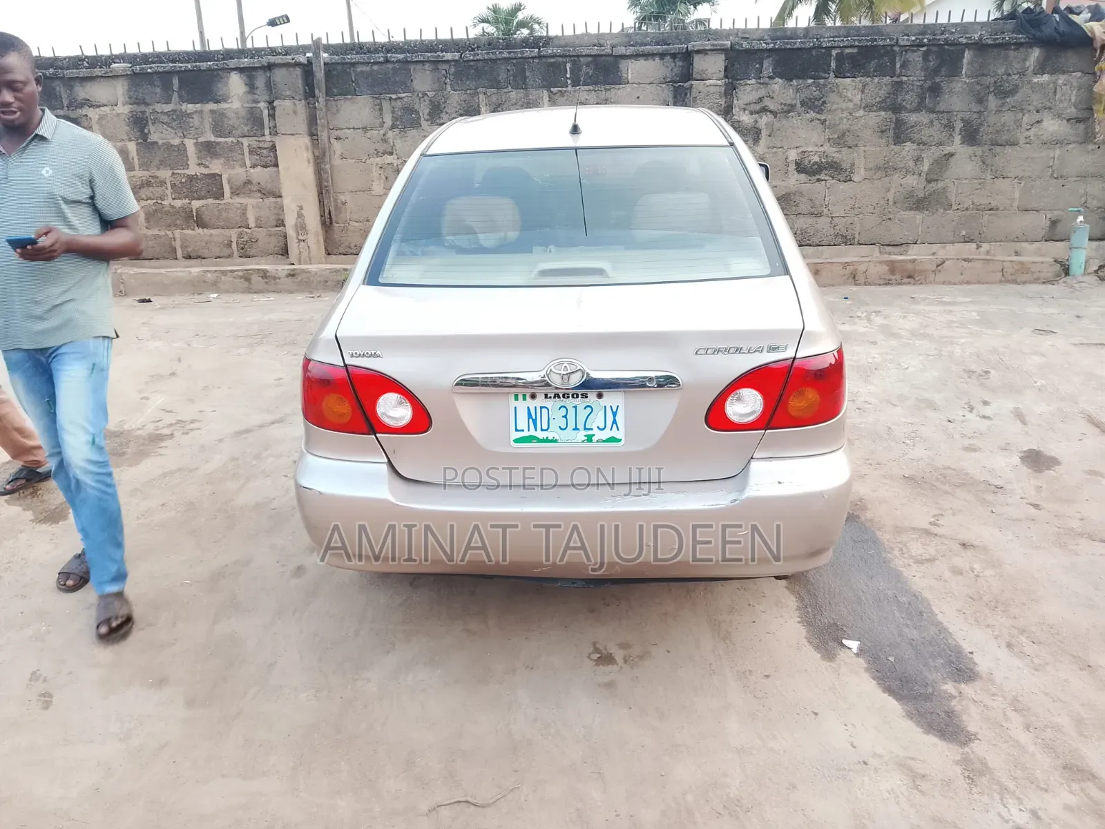 Toyota Corolla 2004 Gold