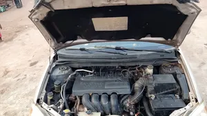 Toyota Corolla 2004 Gold