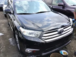 Toyota Highlander 2013 Black