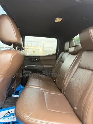 Toyota Tacoma 2017 Black