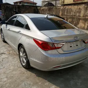 Hyundai Sonata 2011 Silver
