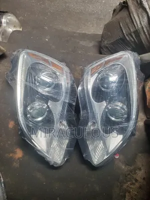 Headlight GMC Arcadia 2008,2010,2012 Model Set