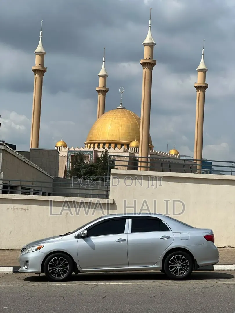 Toyota Corolla 2009 Silver