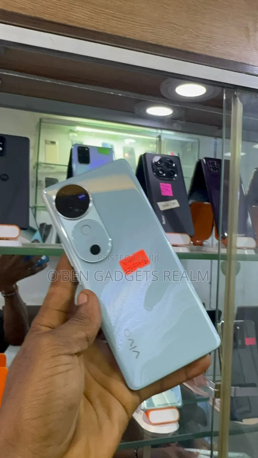 Vivo V40 512 GB