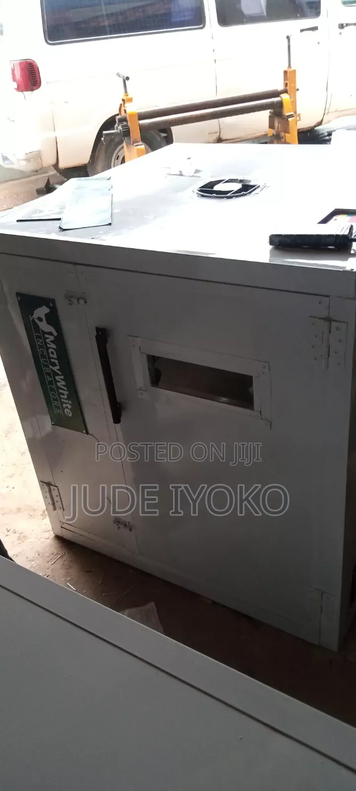Automatic Incubator