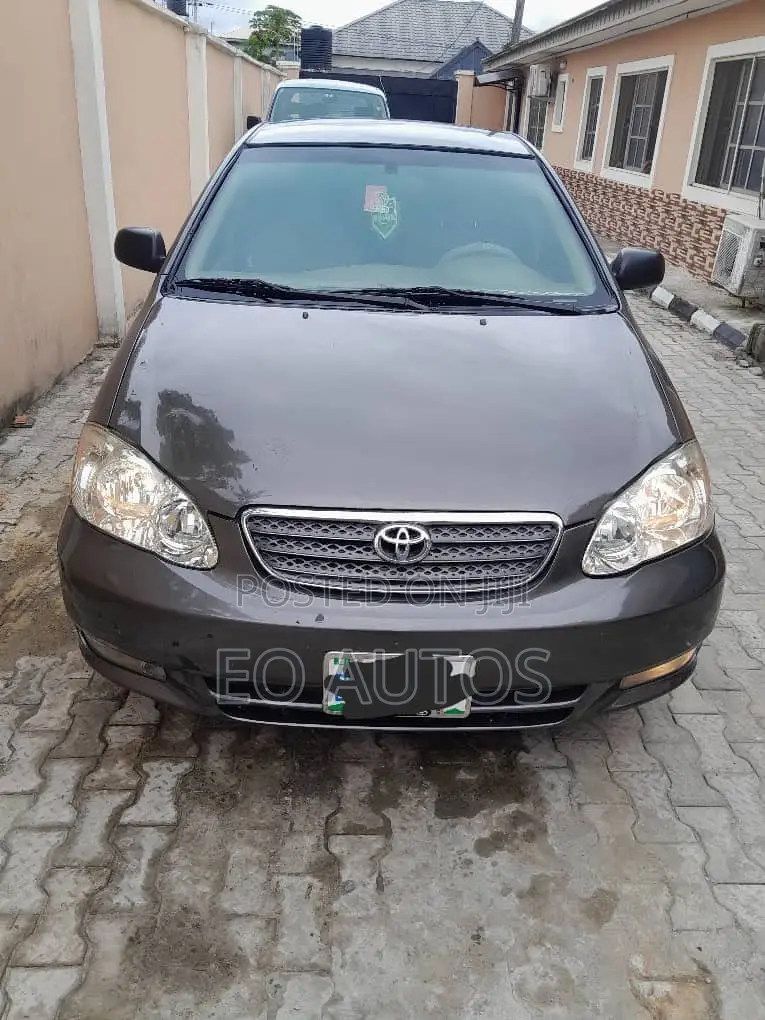 Toyota Corolla 2006 Gray
