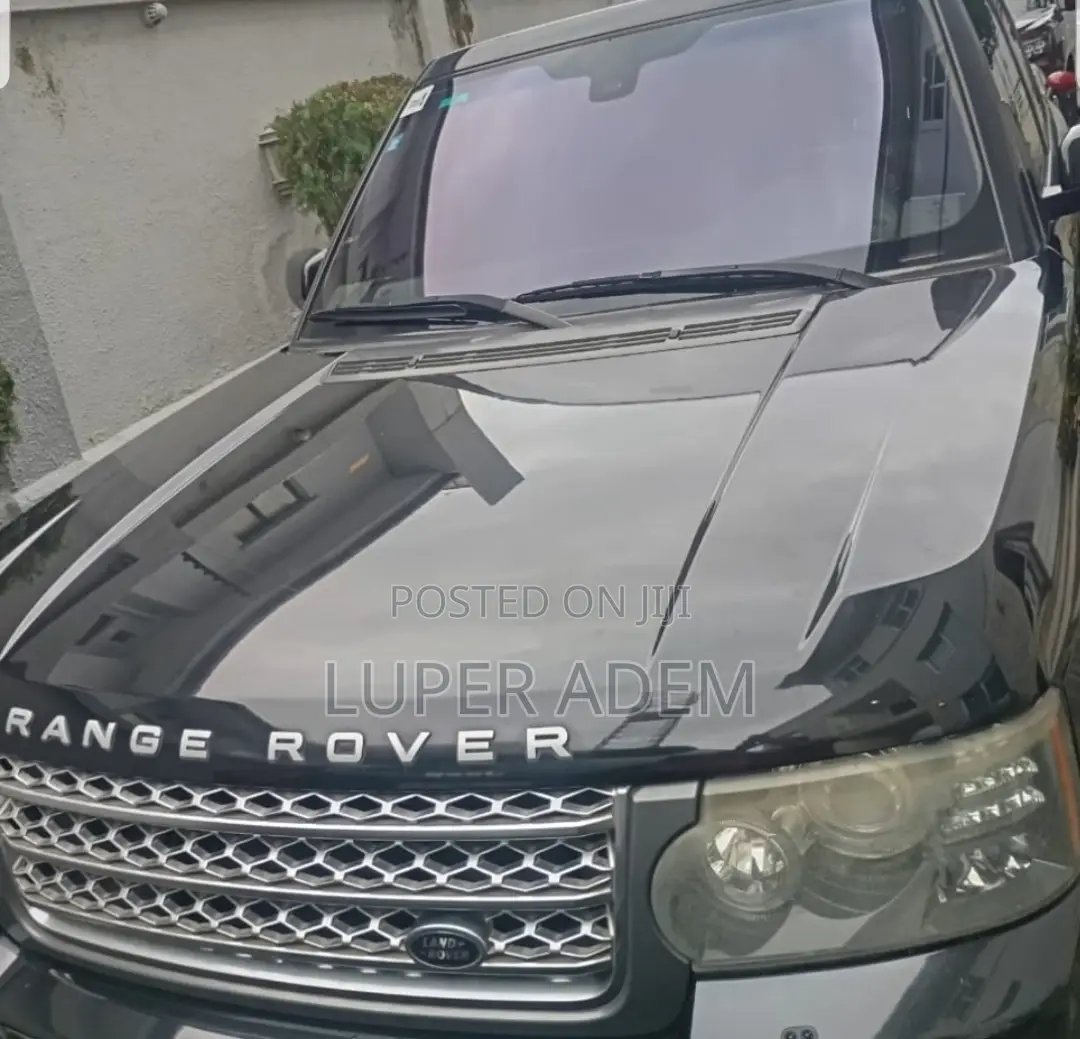Land Rover Range Rover 2010 Black