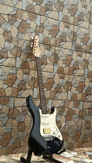 Original Yamaha Pacifica Electric Guitar