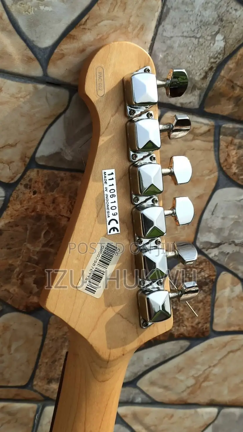 Original Yamaha Pacifica Electric Guitar
