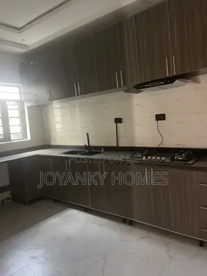 4bdrm Duplex in Greenfield Estate, Ago Palace for sale