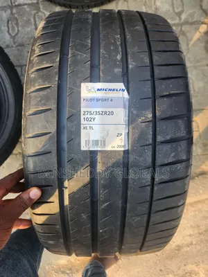 275/35r20 Michelin Runflat