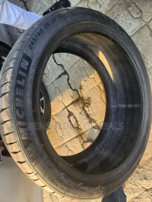 275/35r20 Michelin Runflat