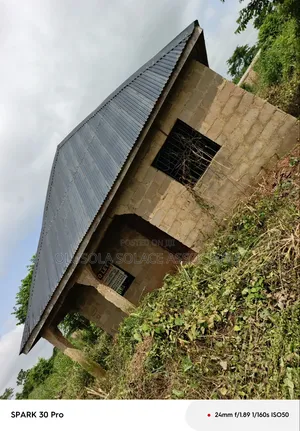Mini Flat in Obafemi-Owode for rent