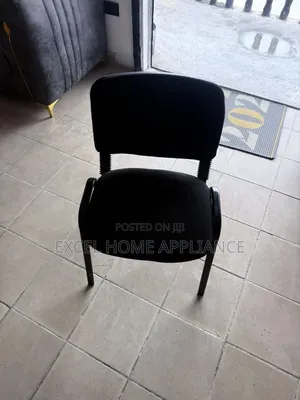 Premium Training Conference Chair With Writing Pad