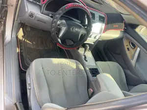 Toyota Camry 2008 Gold