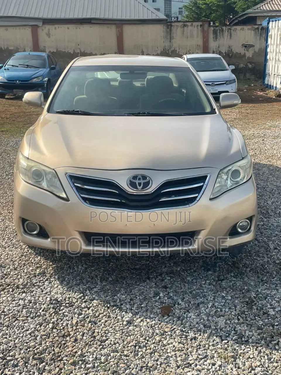 Toyota Camry 2008 Gold