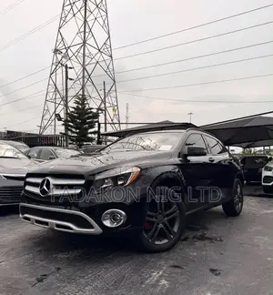 Mercedes-Benz GLA 250 2016 Black