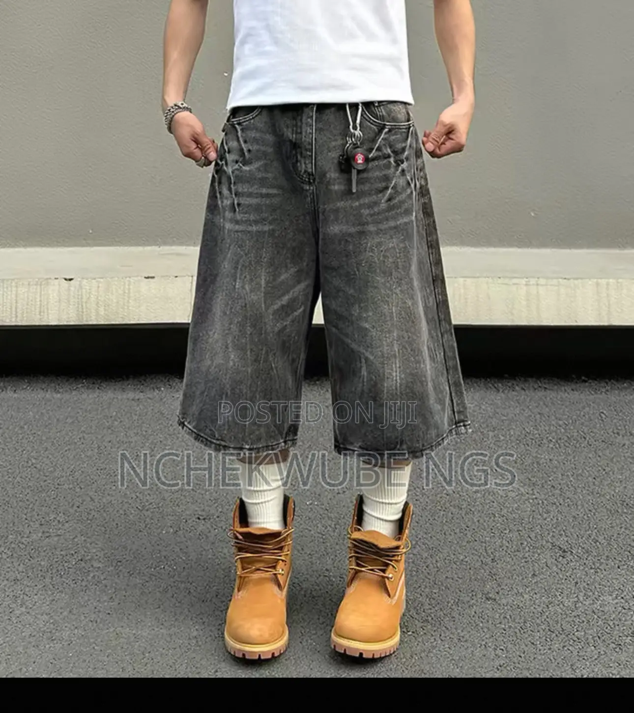 Top Notch Short