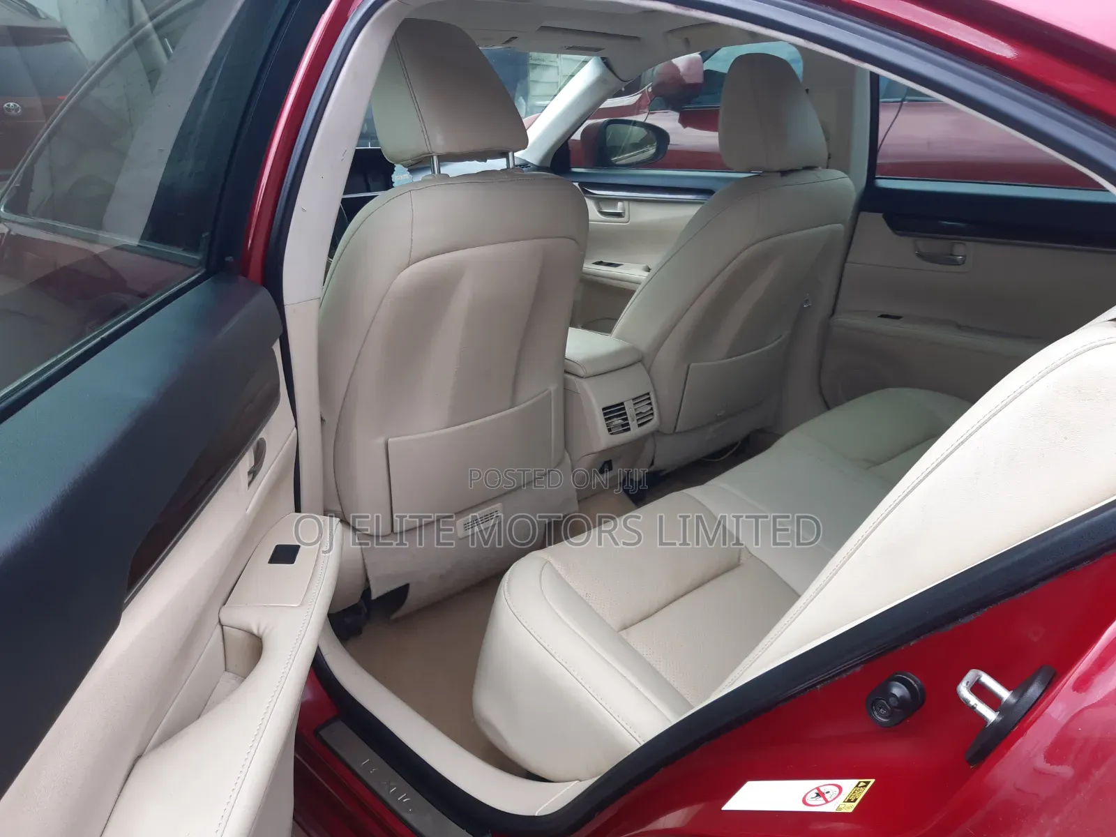 Lexus ES 2014 Red