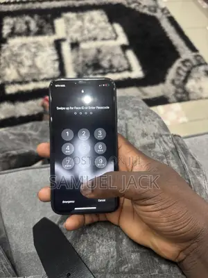 Apple iPhone XR 64 GB Black