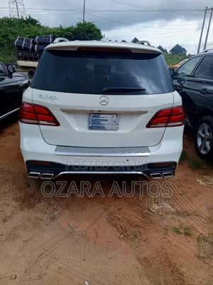 Mercedes-Benz GLE-Class 2016 White