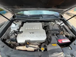 Toyota Camry 2013 Silver