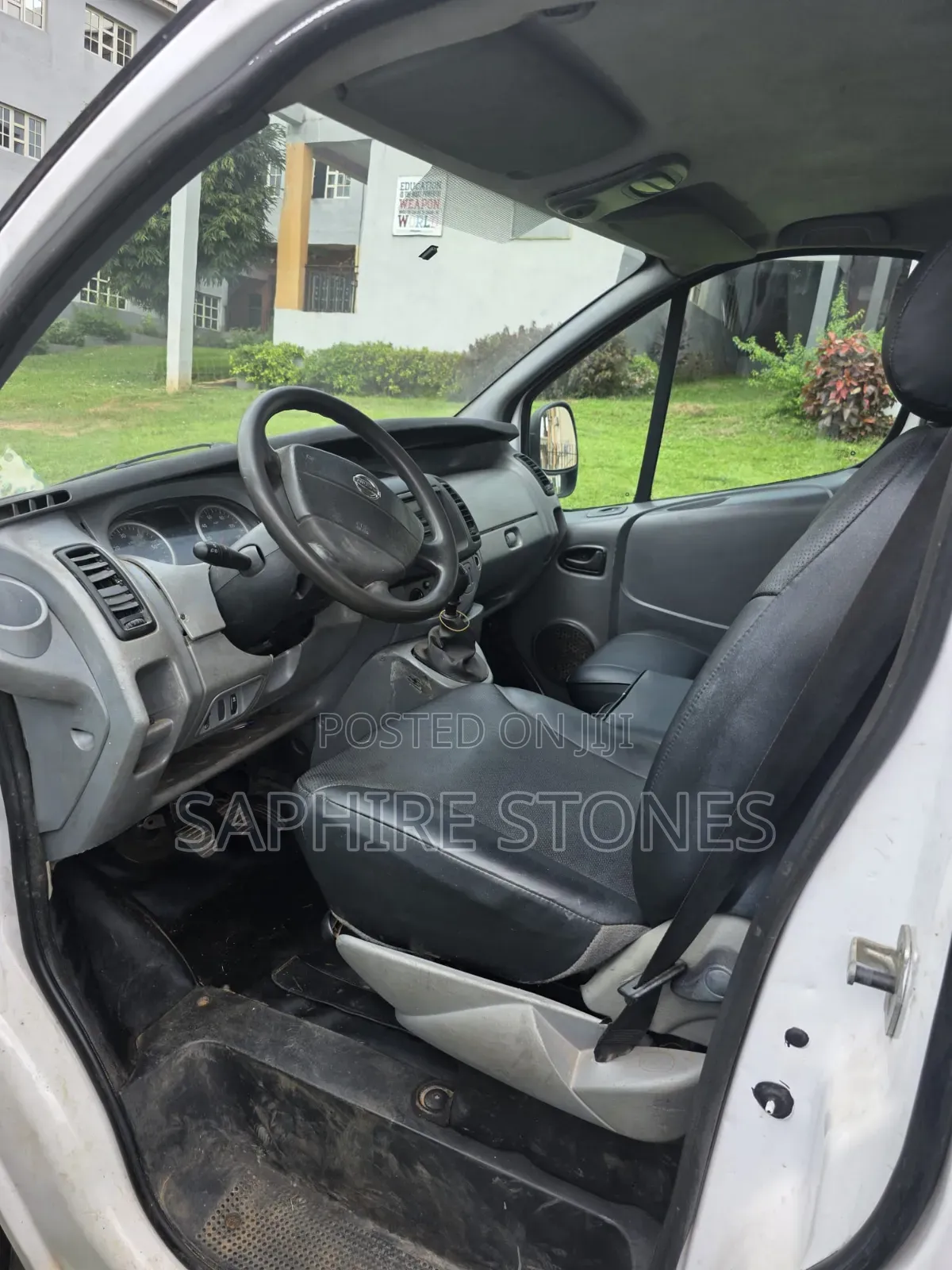 Nissan Caravan (Urvan) 2008 White
