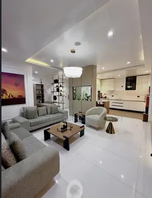 Beautiful One Bedroom Apartment in Admiralty Way