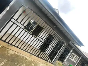 1bdrm Block of Flats in Shell Cooperative for rent