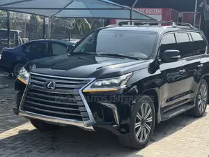 Lexus LX 570 AWD 2016 Black